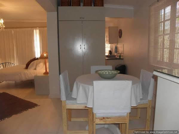 Twilight Cottage เพลตเตนเบิร์กเบย์ ภายนอก รูปภาพ